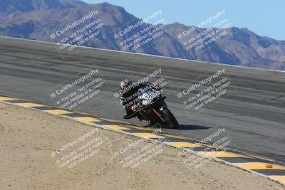 media/Mar-21-2025-CVMA Friday Practice (Fri) [[30cd4fe323]]/2-Racer 1/Session 2 (Bowl)/